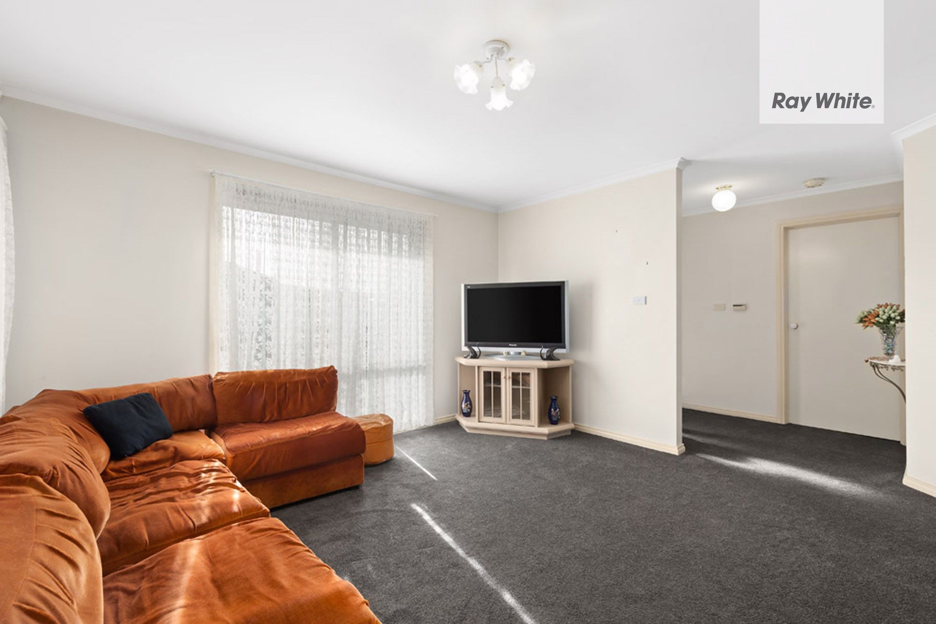 2/4 Chenies Street, Reservoir, VIC 3073