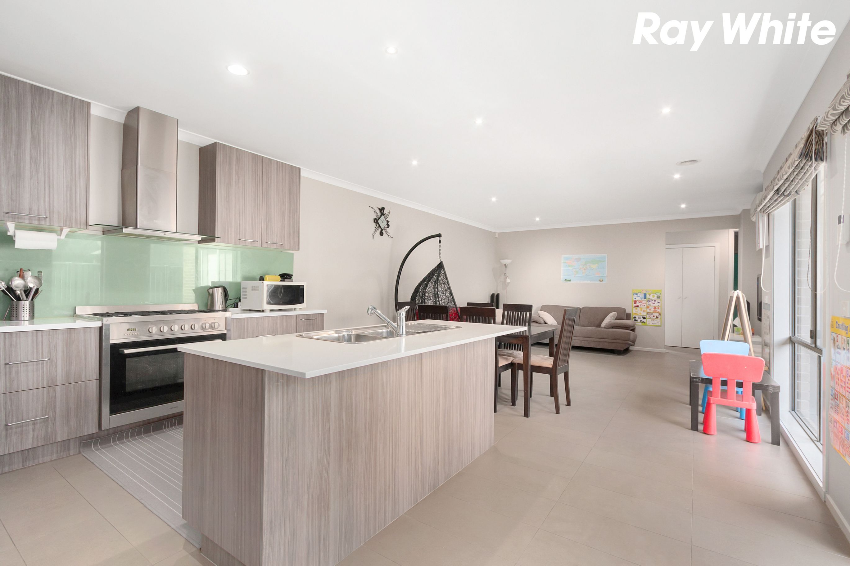 3 Ardor Avenue, Cranbourne North, VIC 3977