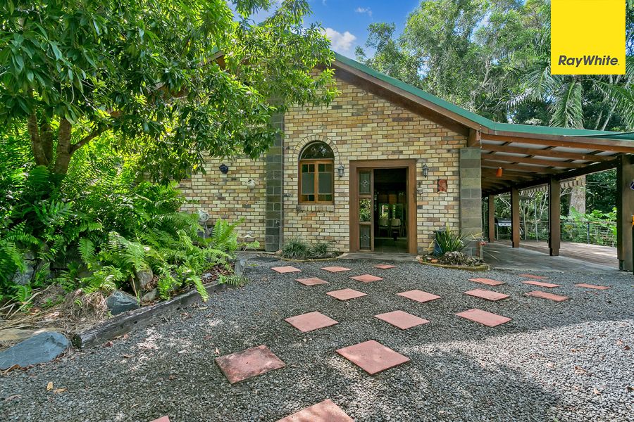384 Ganyan Drive, Speewah, QLD 4881