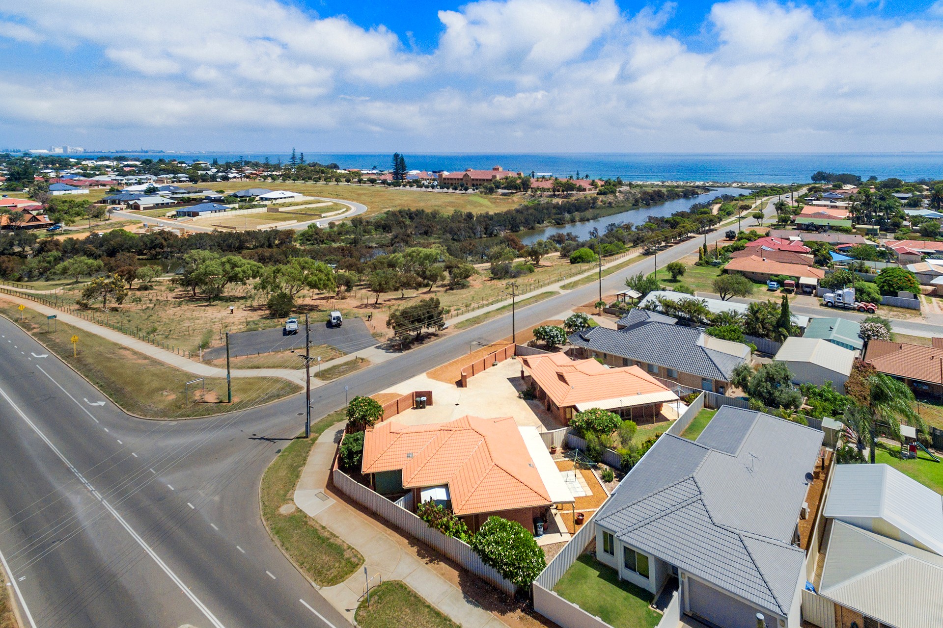 2B Swan Drive, Sunset Beach, WA 6530