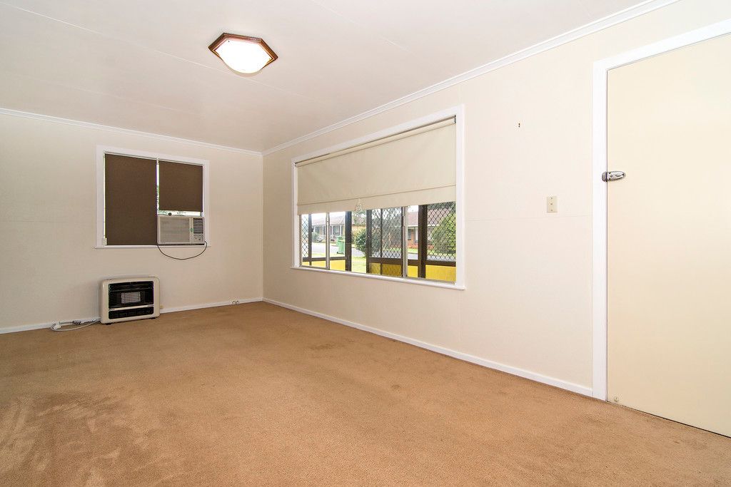 11 Brown Street, Rockville, QLD 4350