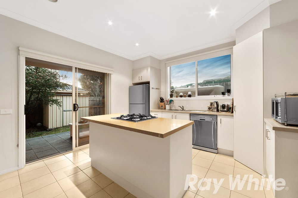 2 Clendon Road, Ferntree Gully, VIC 3156