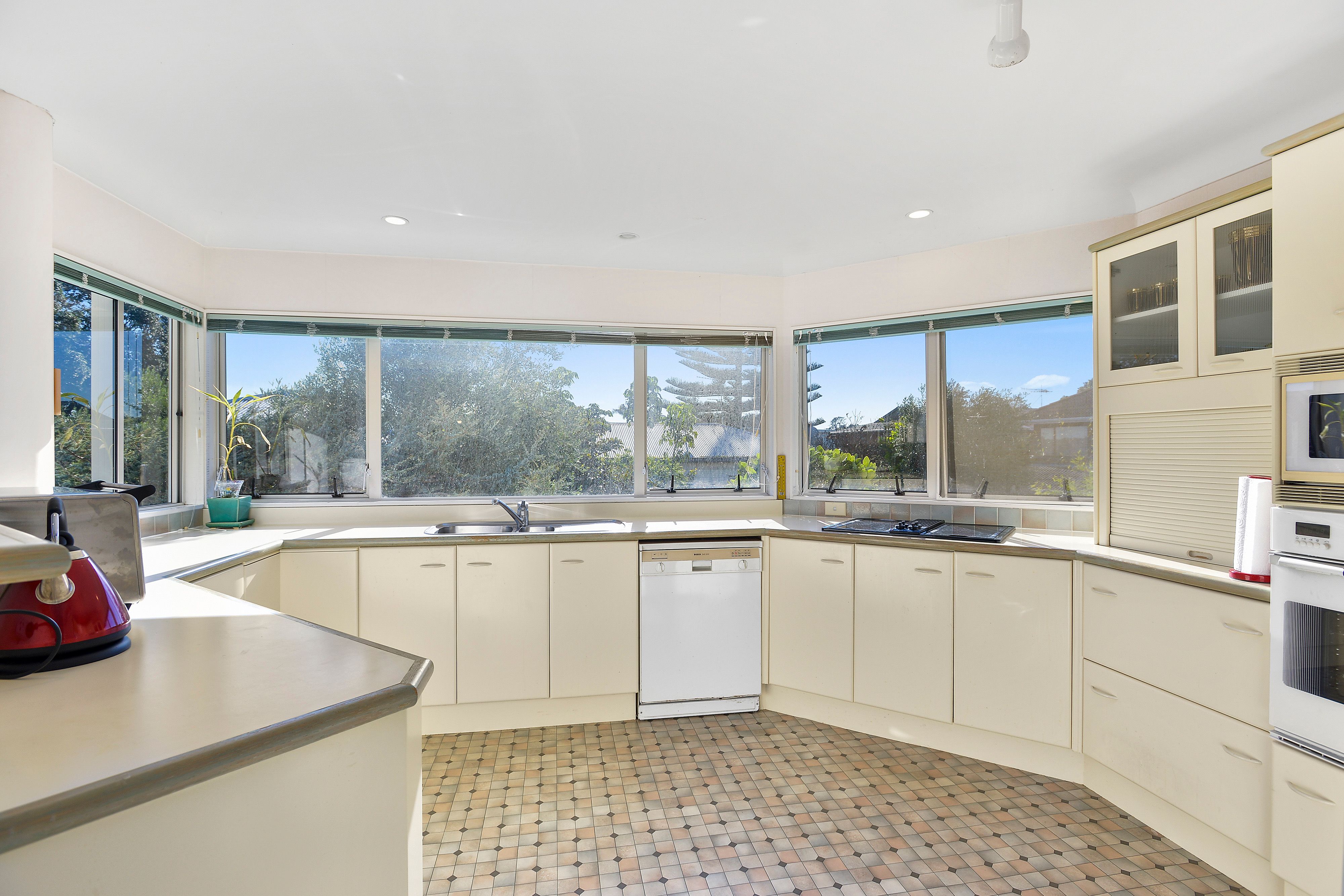 26b The Parade, Bucklands Beach, Manukau City