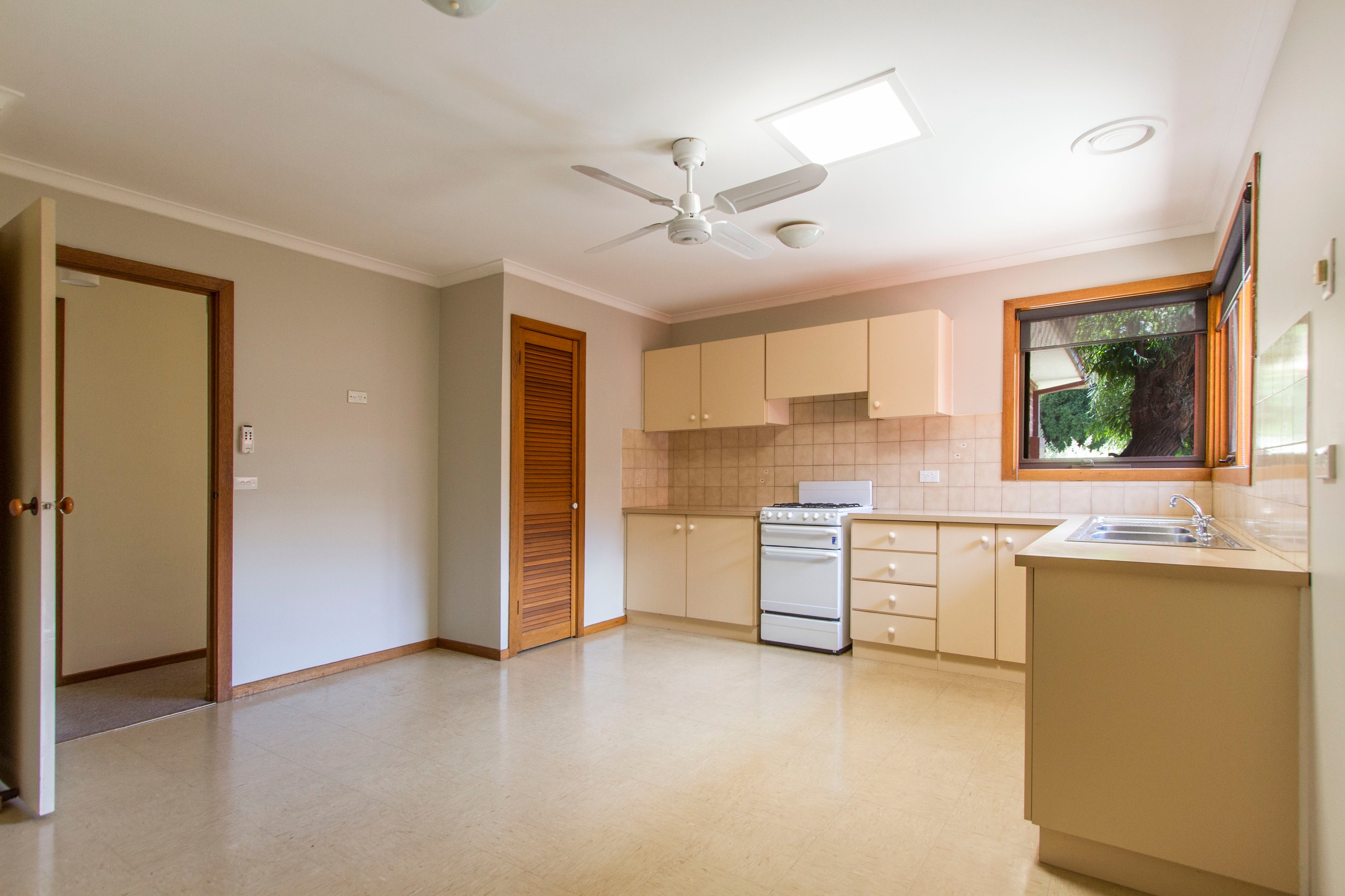 1/29 Deane Street, Frankston, VIC 3199