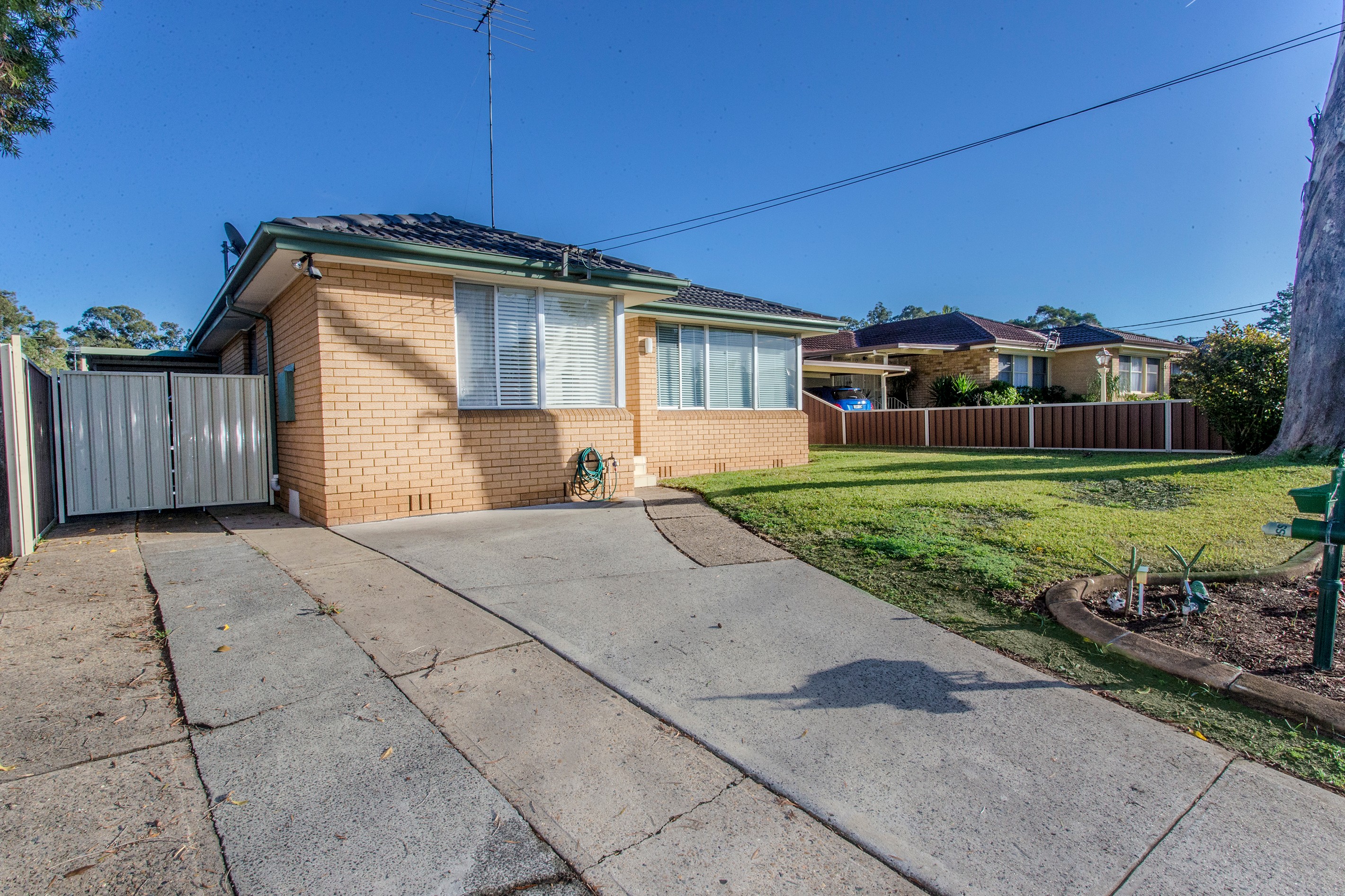 17 Benine Drive, Cambridge Park, NSW 2747