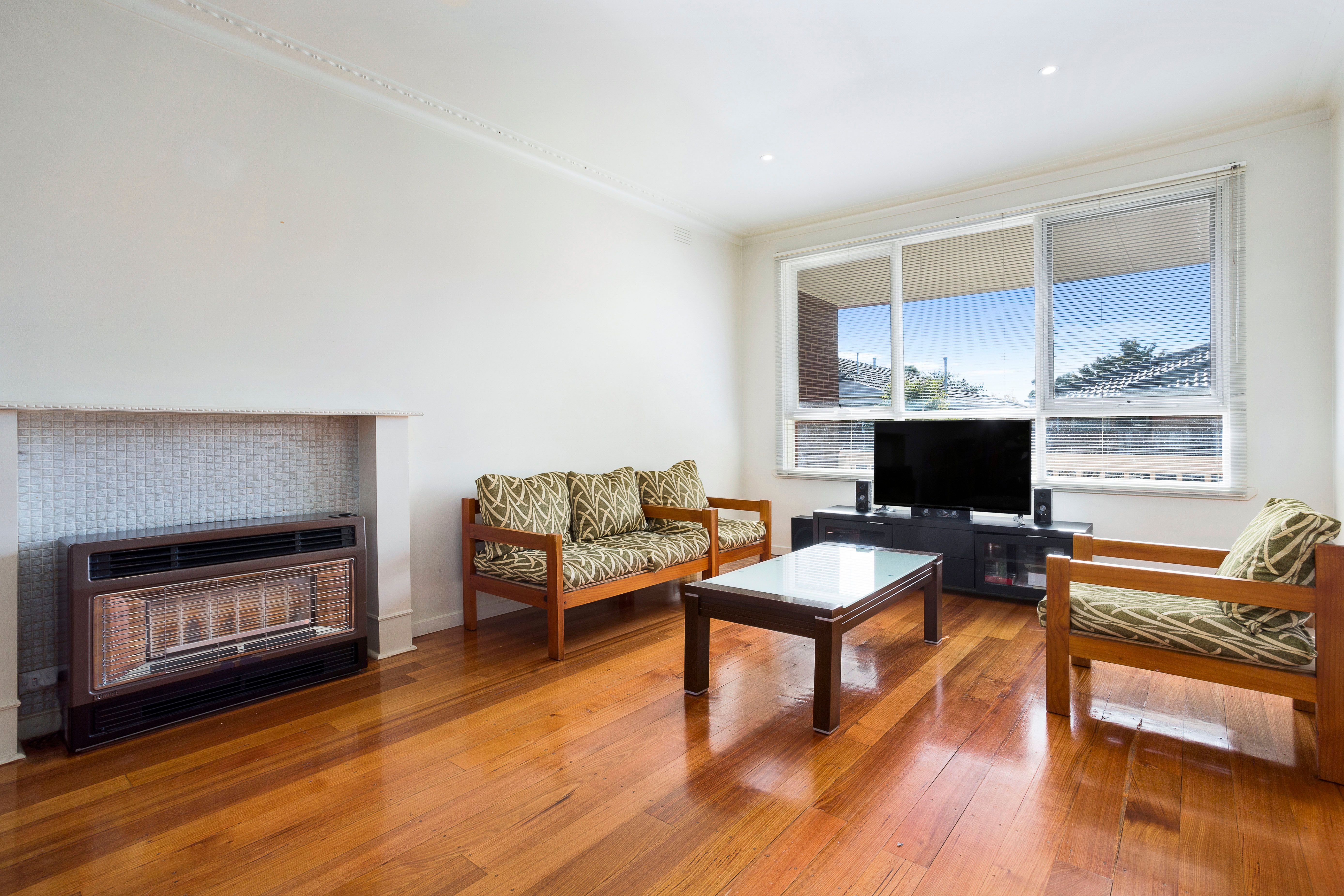 2/300 Huntingdale Road, Mount Waverley, VIC 3149