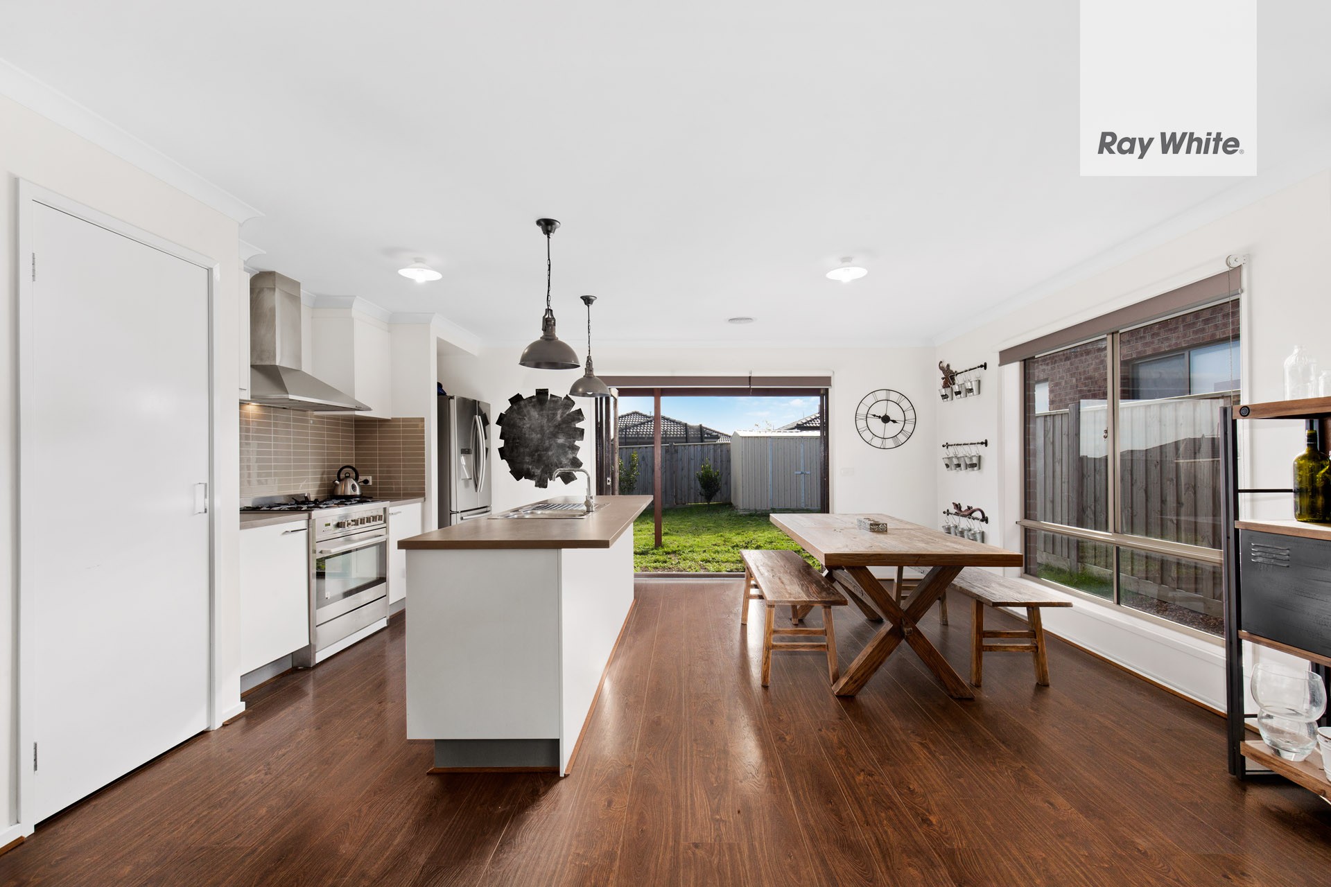 12 Belleview Crescent, Beveridge, VIC 3753