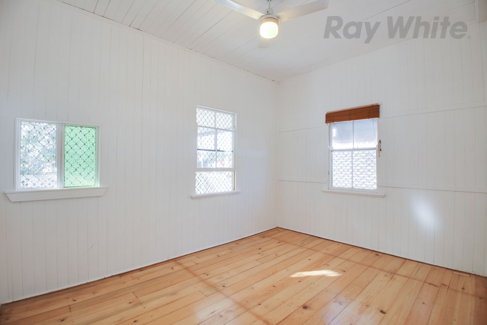 46 Blackstone Road, Newtown, QLD 4305