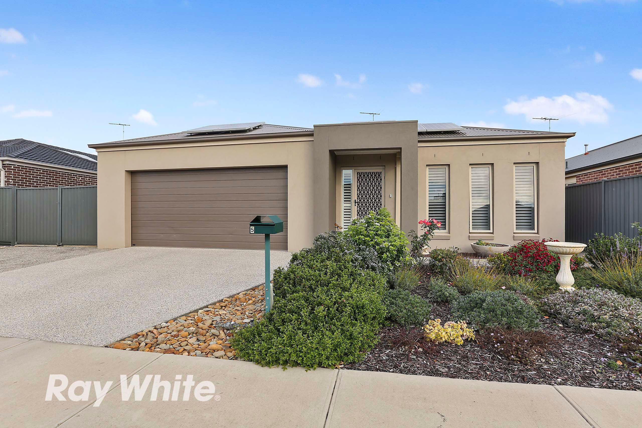 5 Mallard Court, Lara VIC 3212