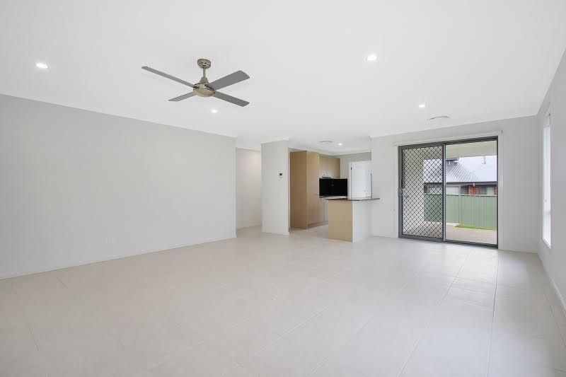 3 Macarthur Street, Hamilton Valley, NSW 2641