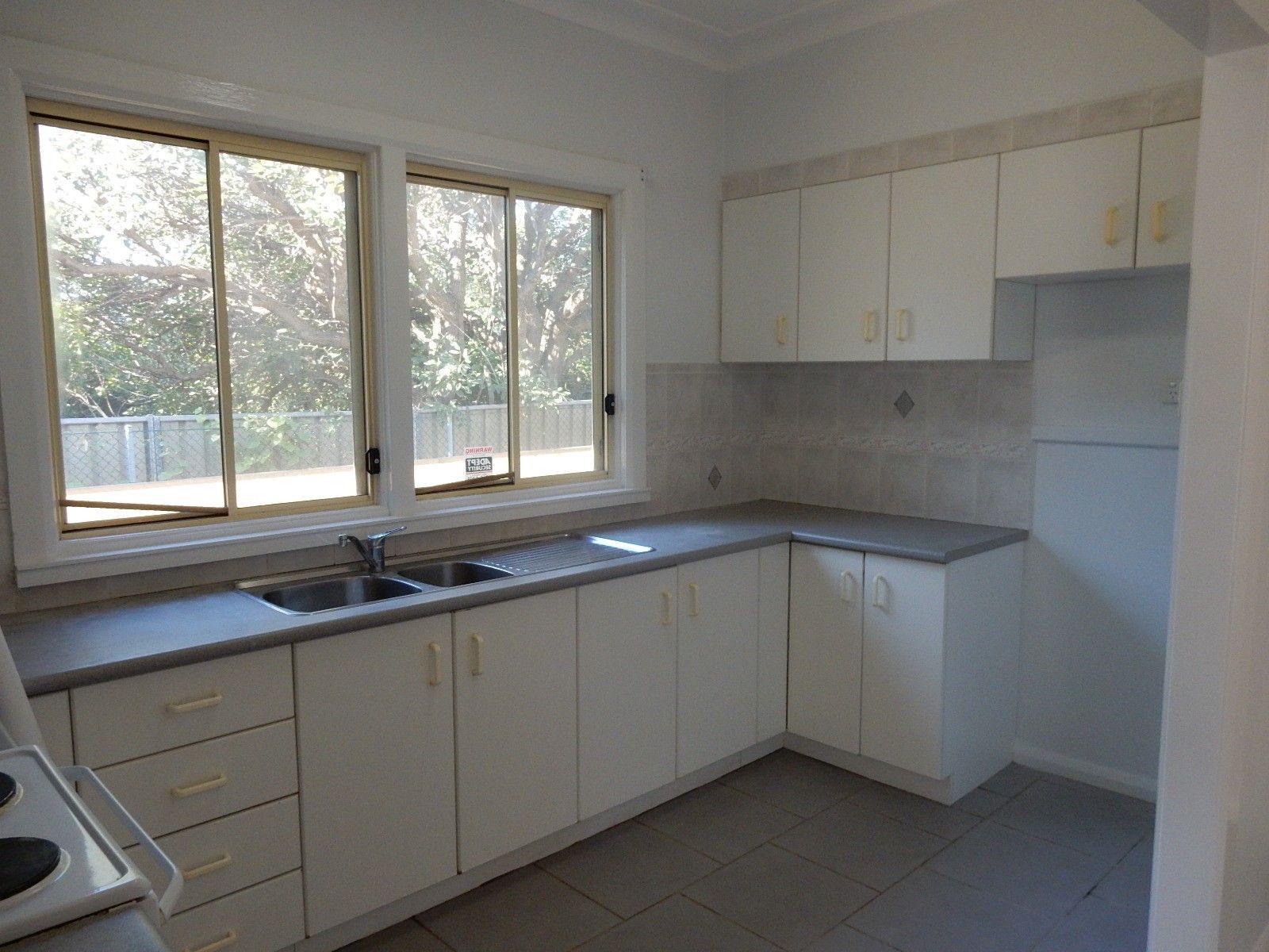 1/8 Smith Street, Fairy Meadow, NSW 2519