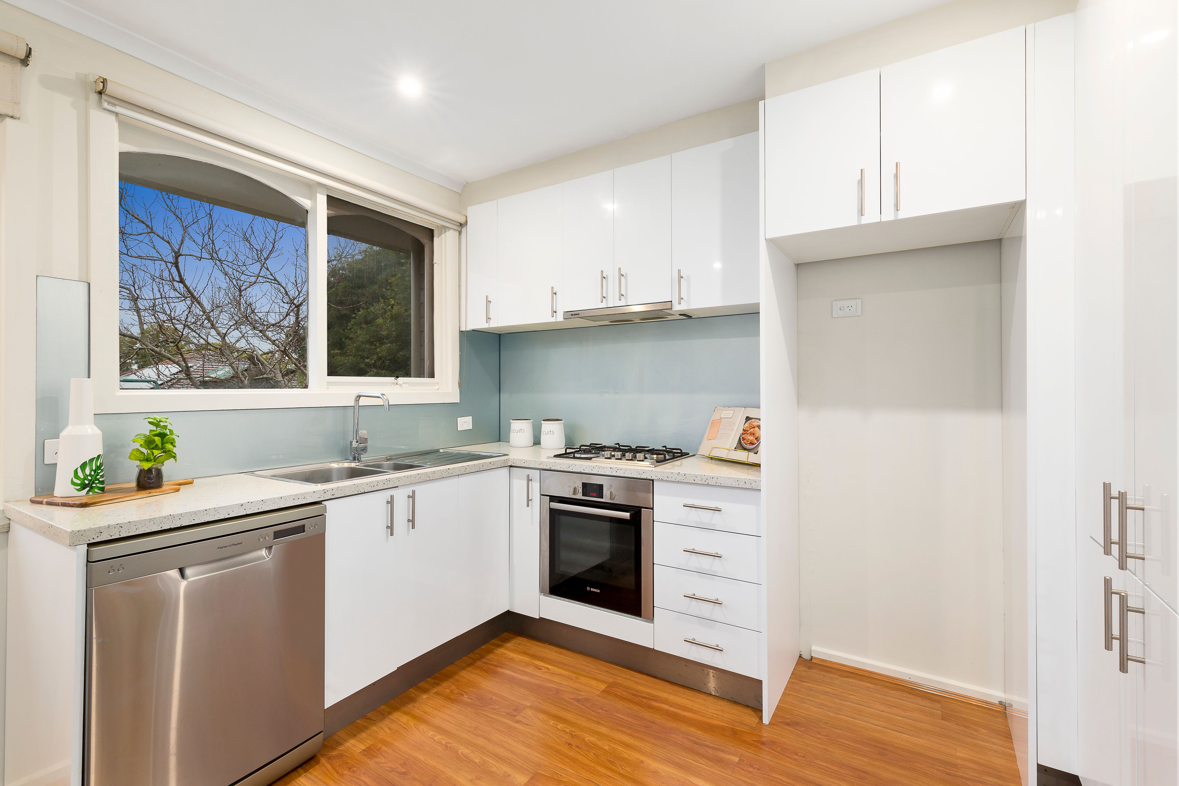 2/16 Lanham Street, Oakleigh East, VIC 3166
