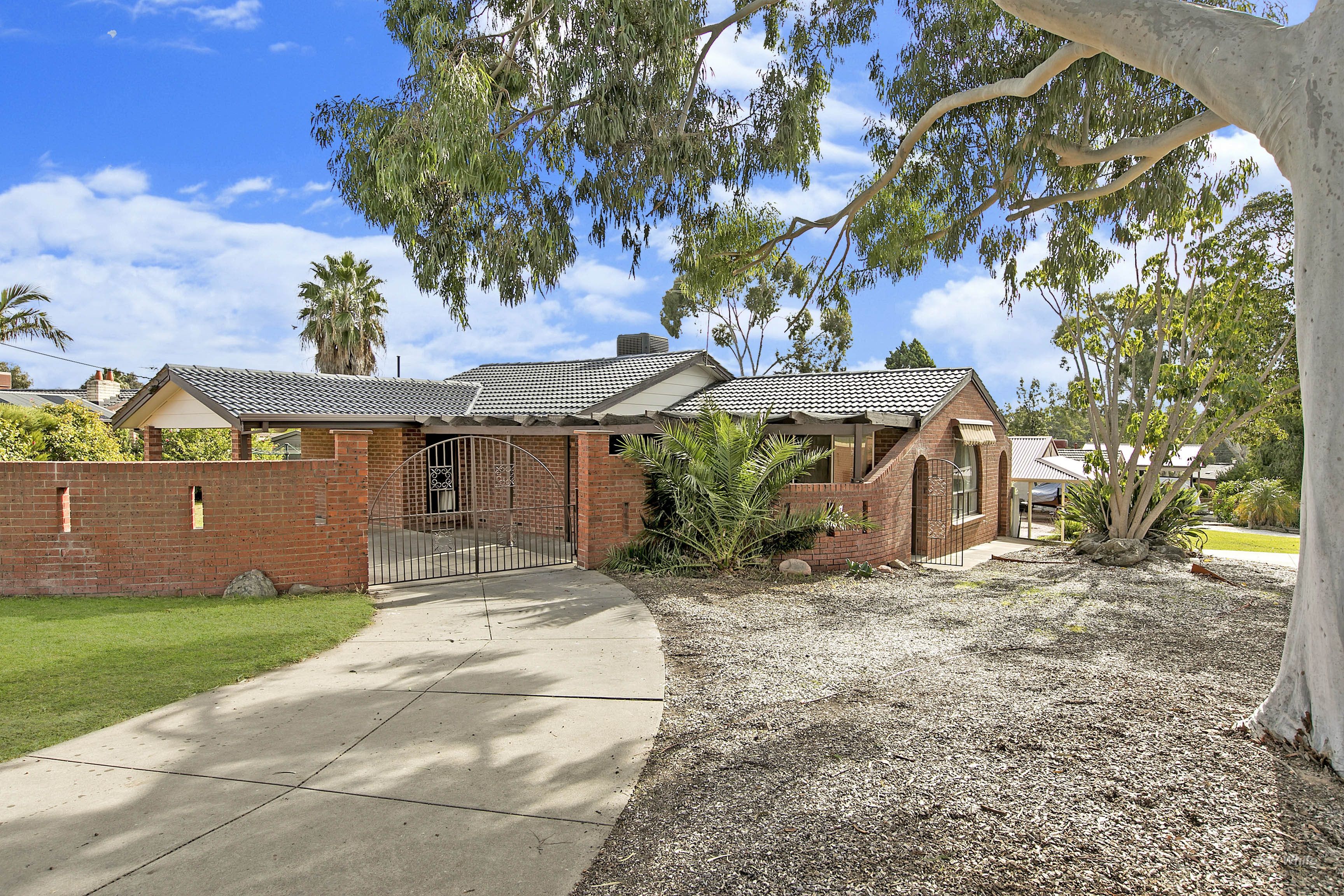 28 Joycelyn Avenue, Surrey Downs SA 5126