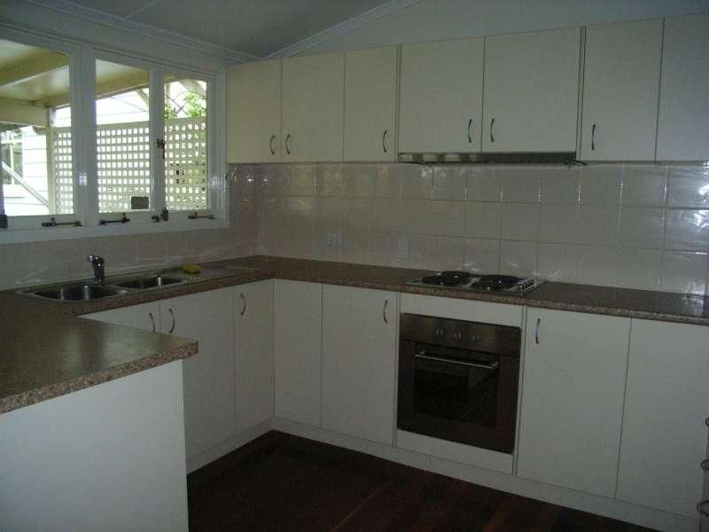 75 Heussler Terrace, Milton, QLD 4064