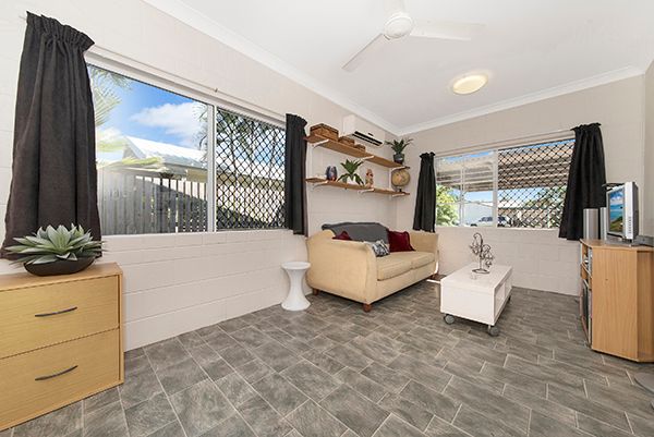 14 Amber Avenue, Rasmussen QLD 4815