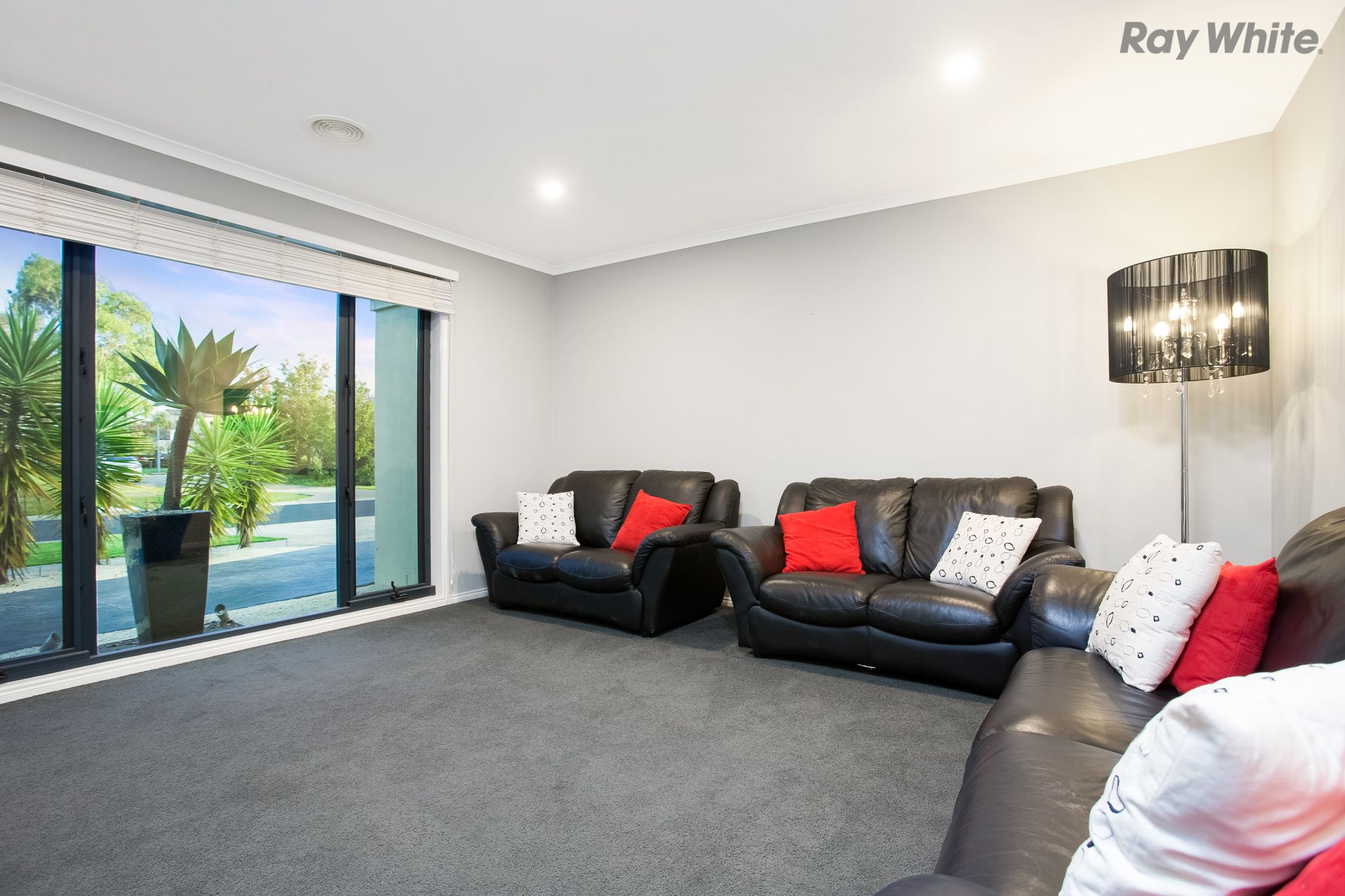 34 Taylors Hill Boulevard, Taylors Hill, VIC 3037