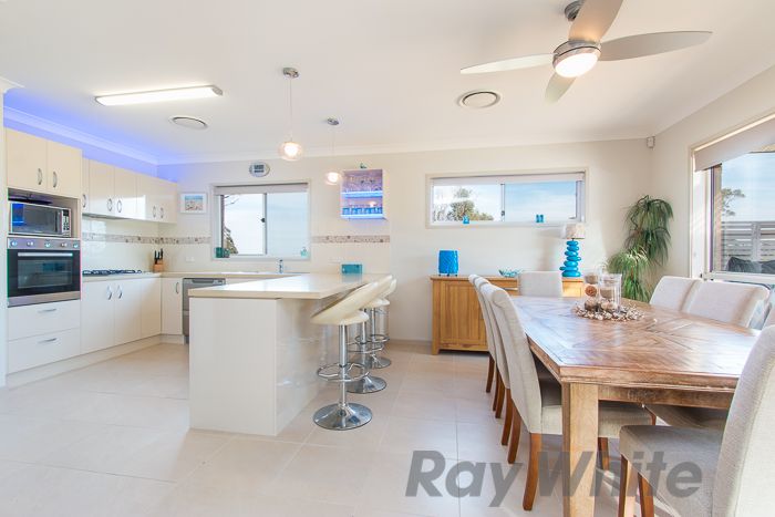 45 Auklet Road, Mount Hutton, NSW 2290