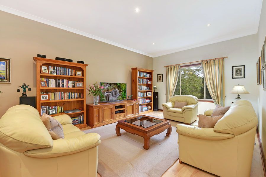 8 Ashleigh Madison Way, Mount Colah, NSW 2079