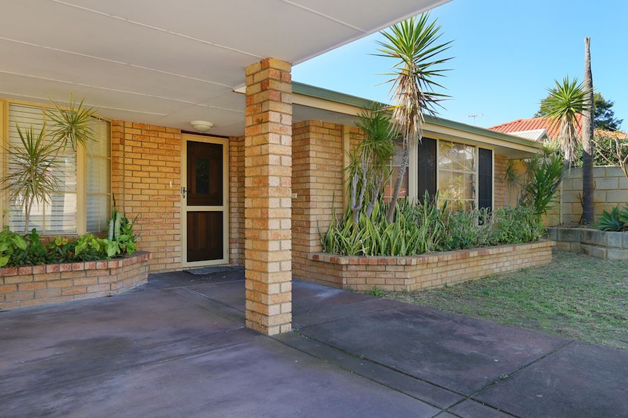 3 Meadow Close, Kardinya, WA 6163