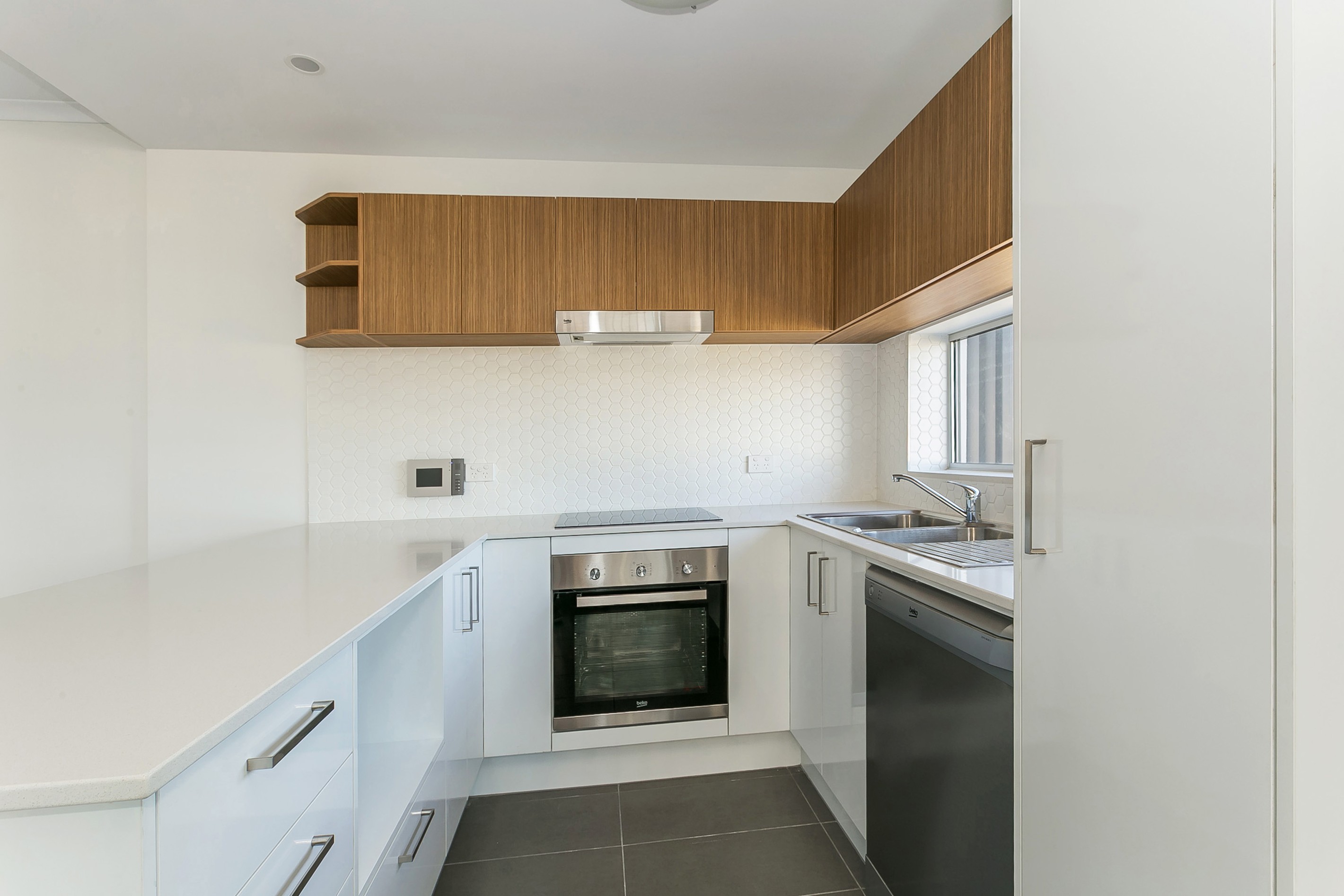 304/60 Hood Street, Sherwood, QLD 4075