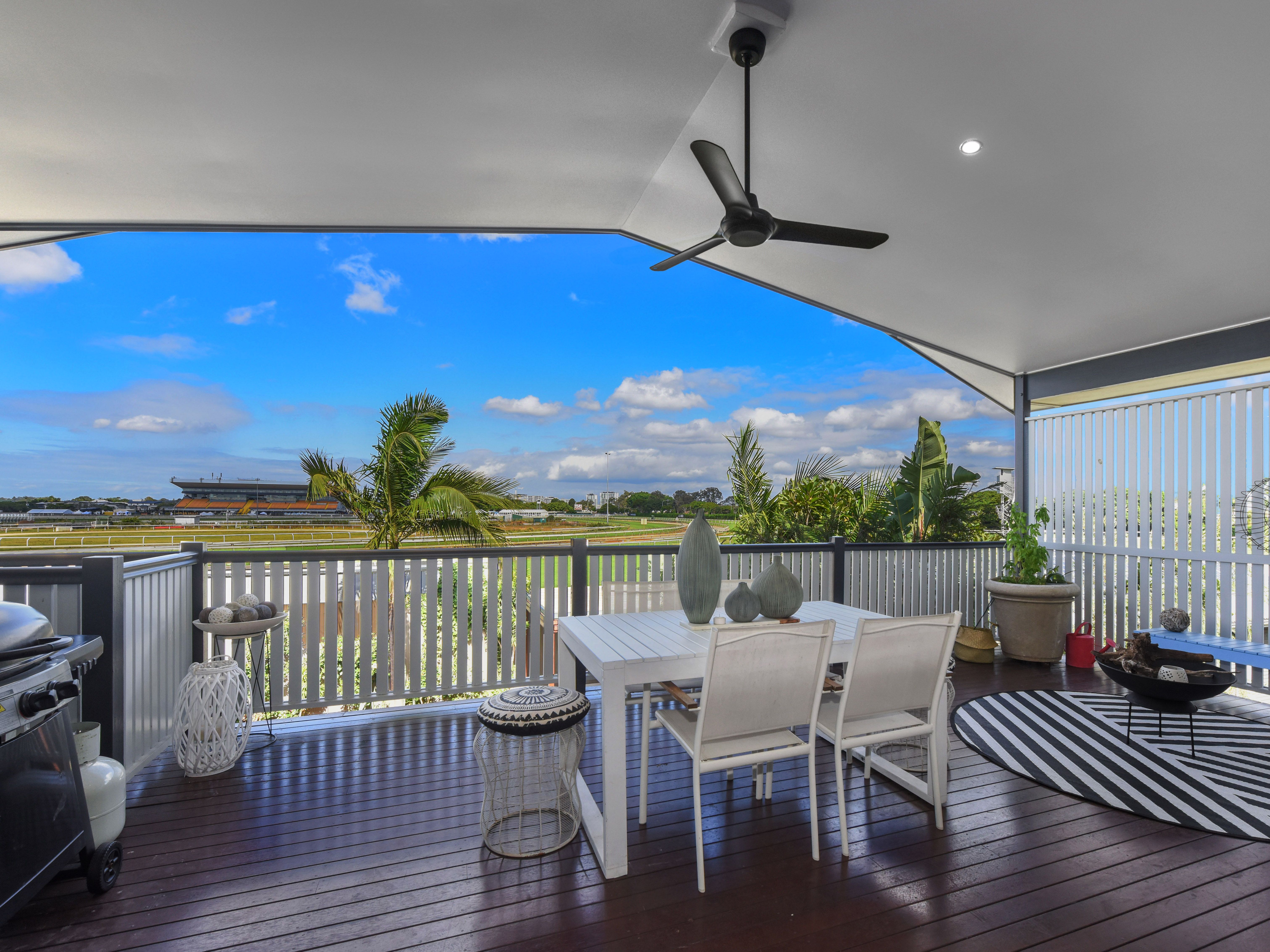 21 Raceview Avenue, Hendra, QLD 4011