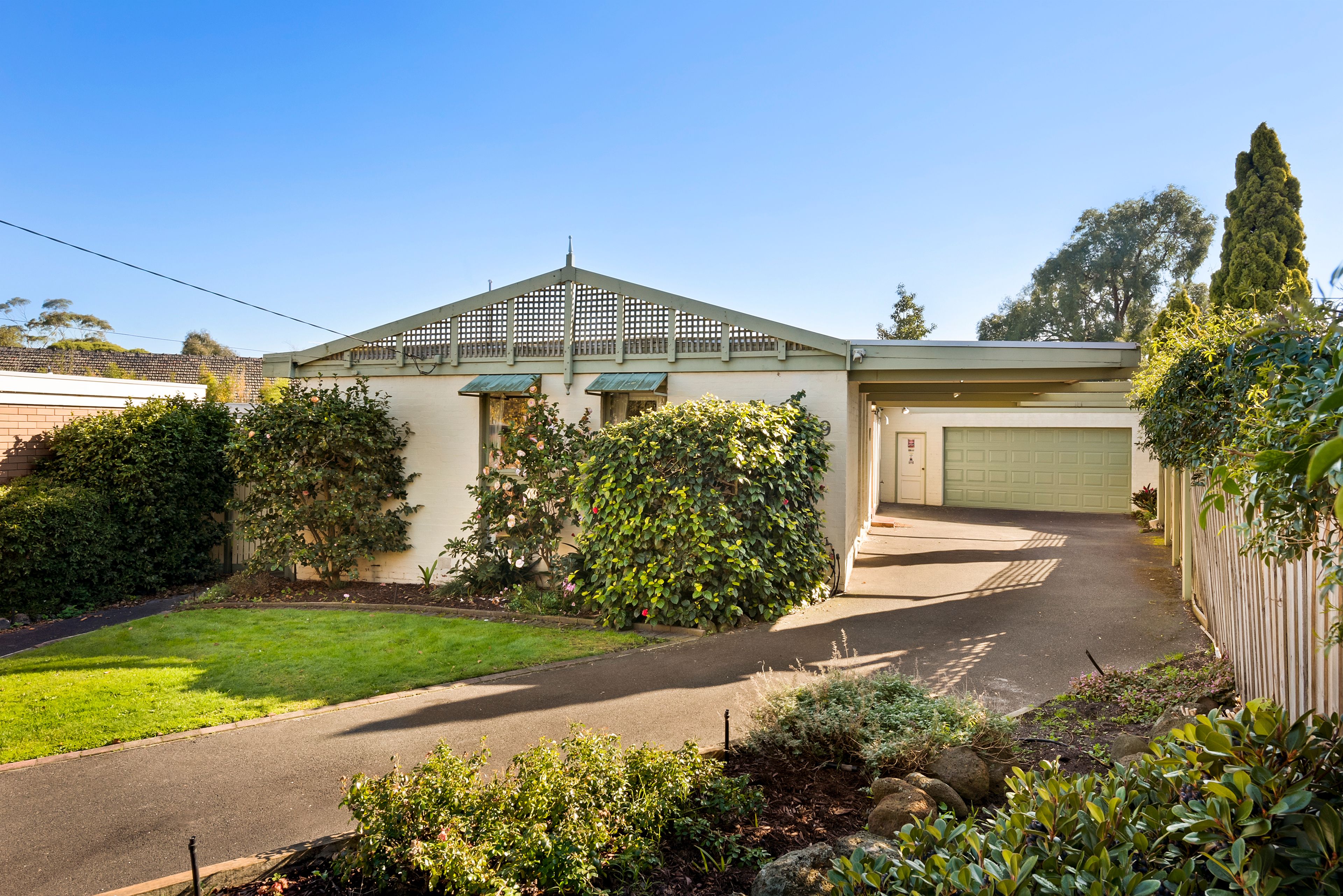 29 Elliott Crescent, Dingley Village VIC 3172