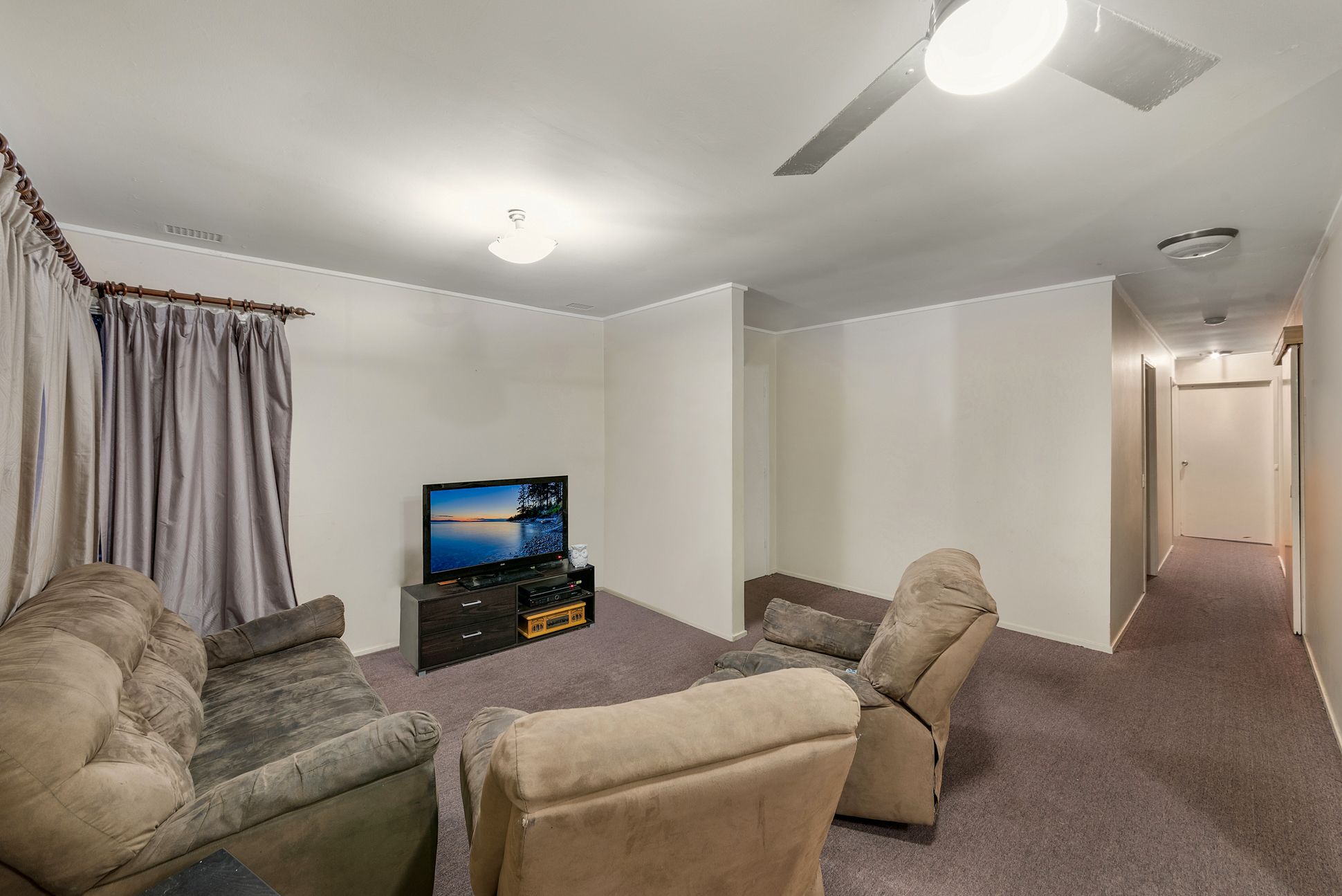 Bradbury, NSW 2560