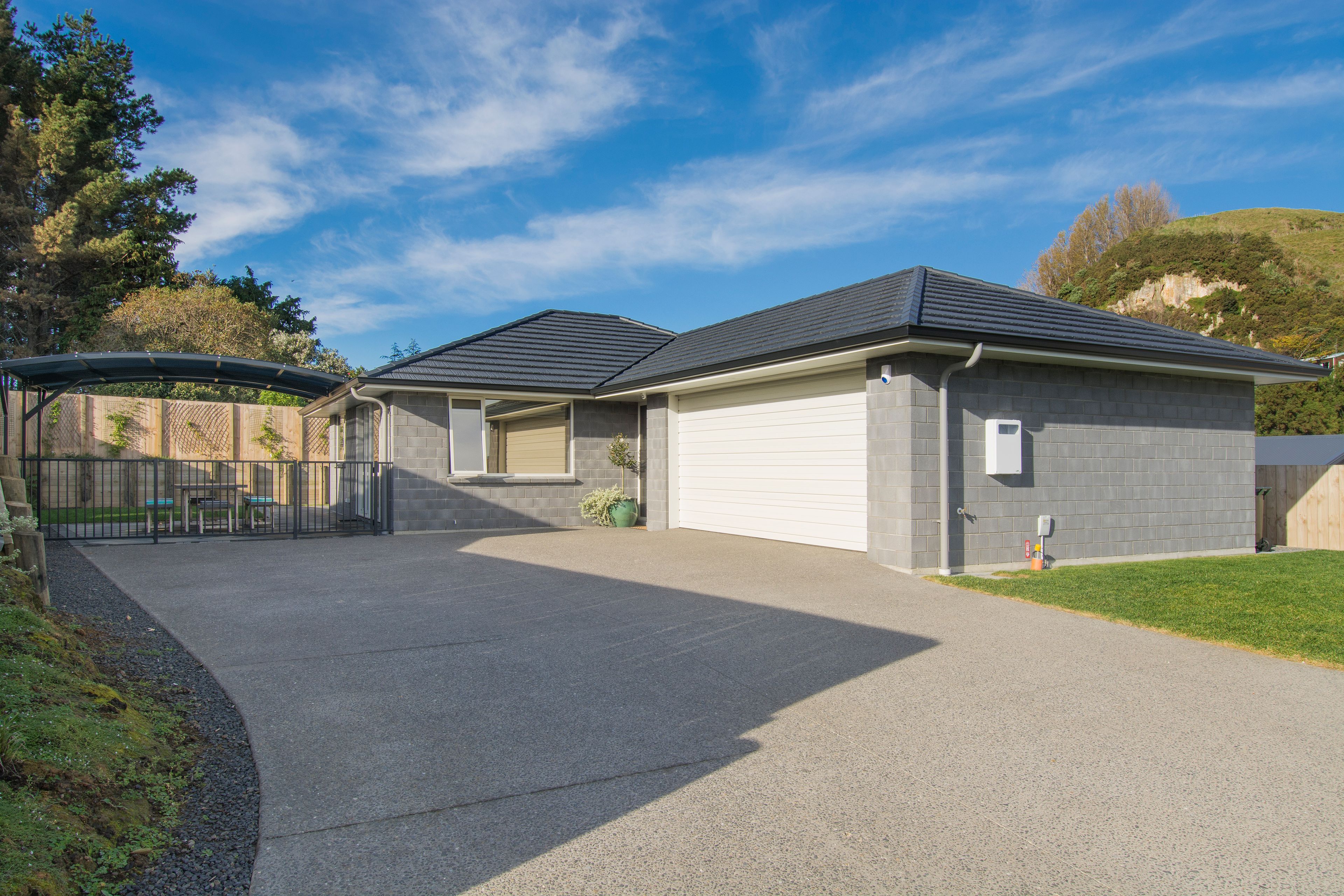 288 Ballintoy Park Drive, Welcome Bay, Tauranga City