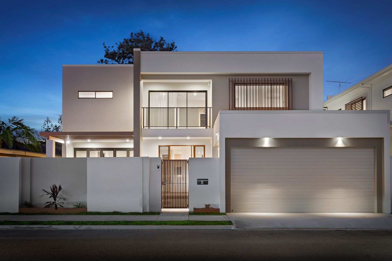 3 Lemana Lane, Burleigh Heads QLD 4220