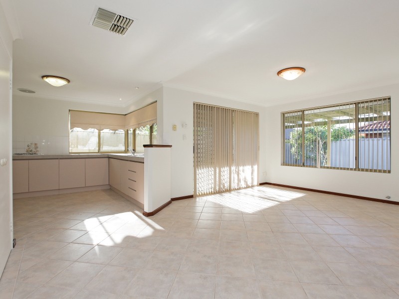 3 Wake Court, Redcliffe, WA 6104