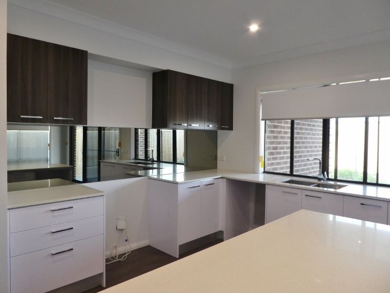 25 Pamplona Way, Clyde North, VIC 3978