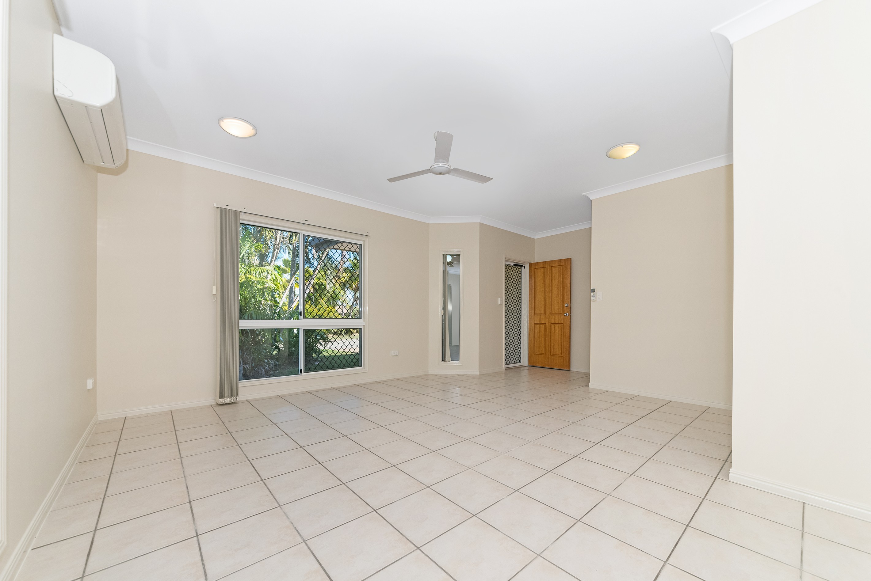 16 Crown Court, Kirwan, QLD 4817