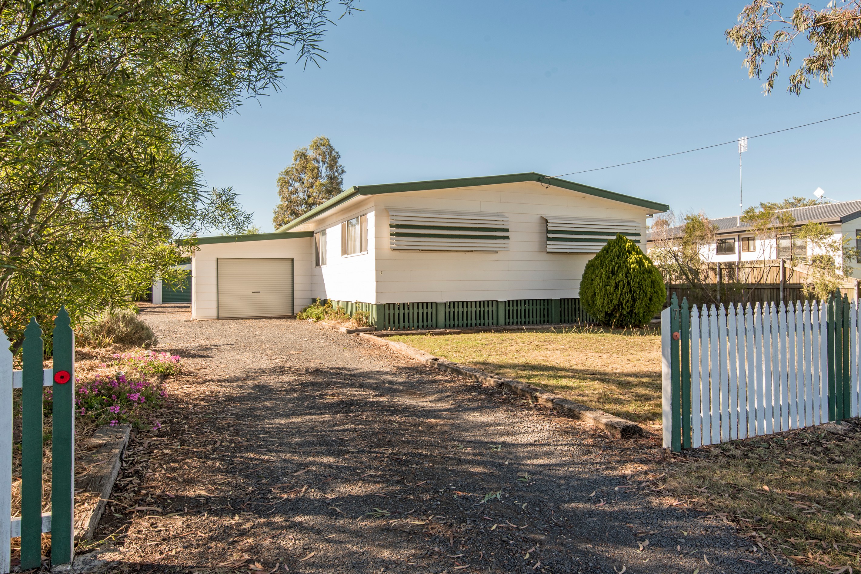 7 Gray Street, Cambooya, QLD 4358