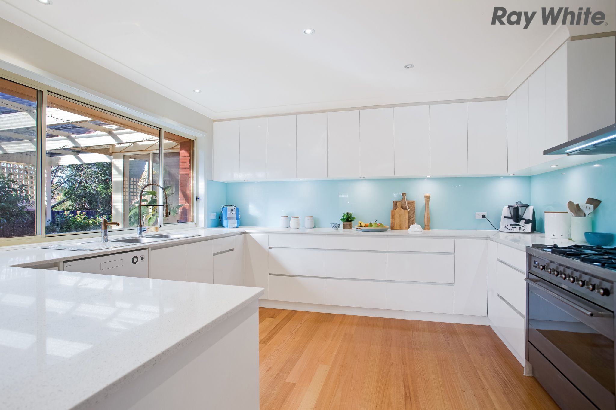 63 Stagecoach Crescent, Sydenham, VIC 3037