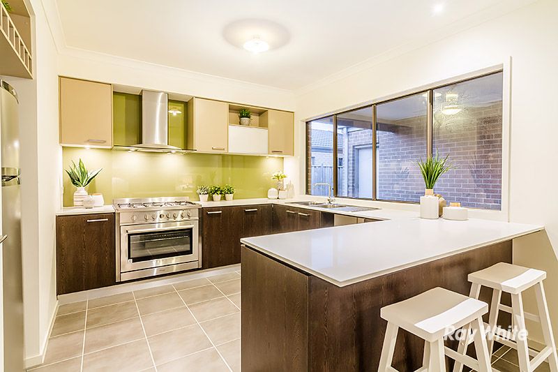 7 Pebble Avenue, Lyndhurst, VIC 3975