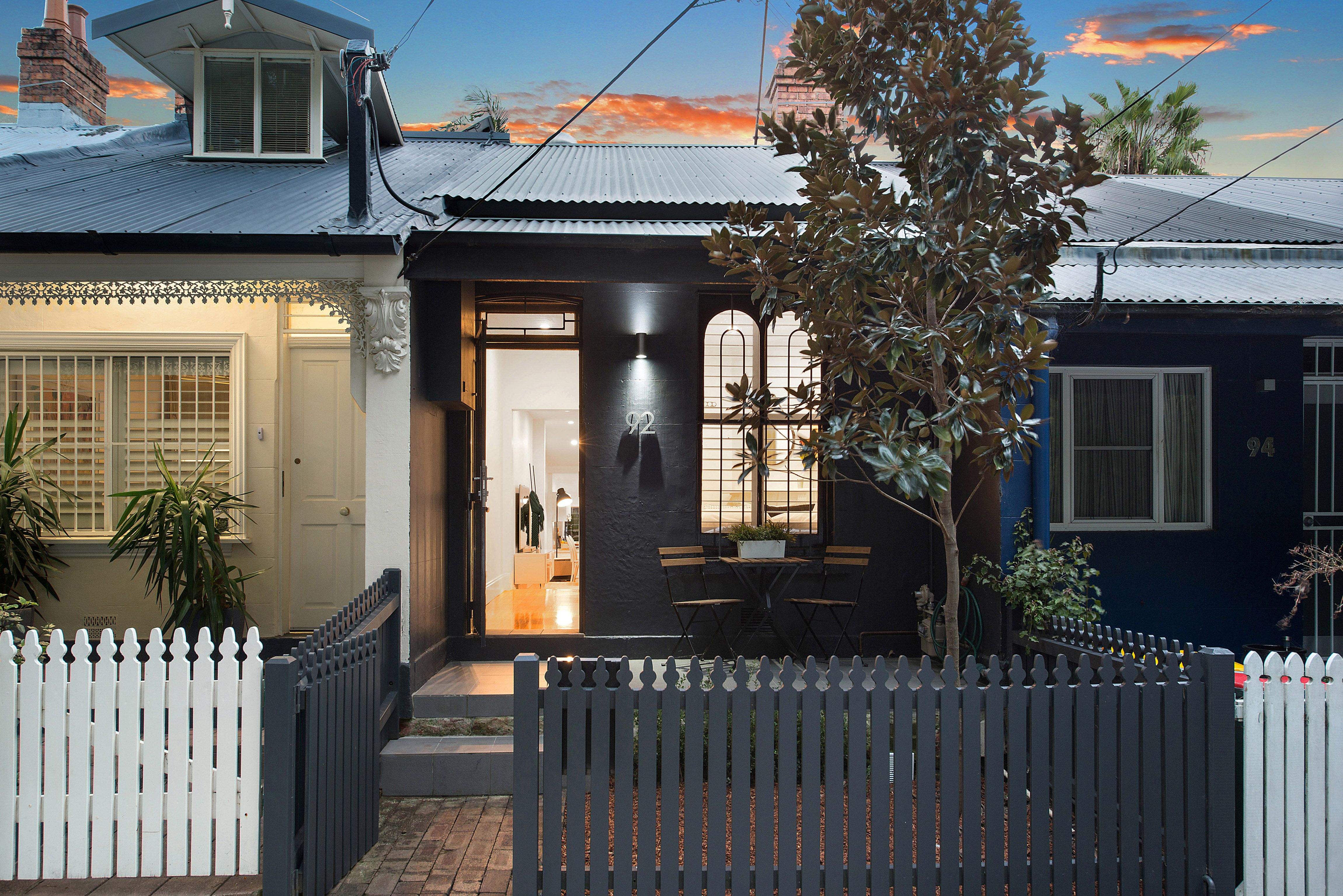 92 Simmons Street, Enmore, NSW 2042