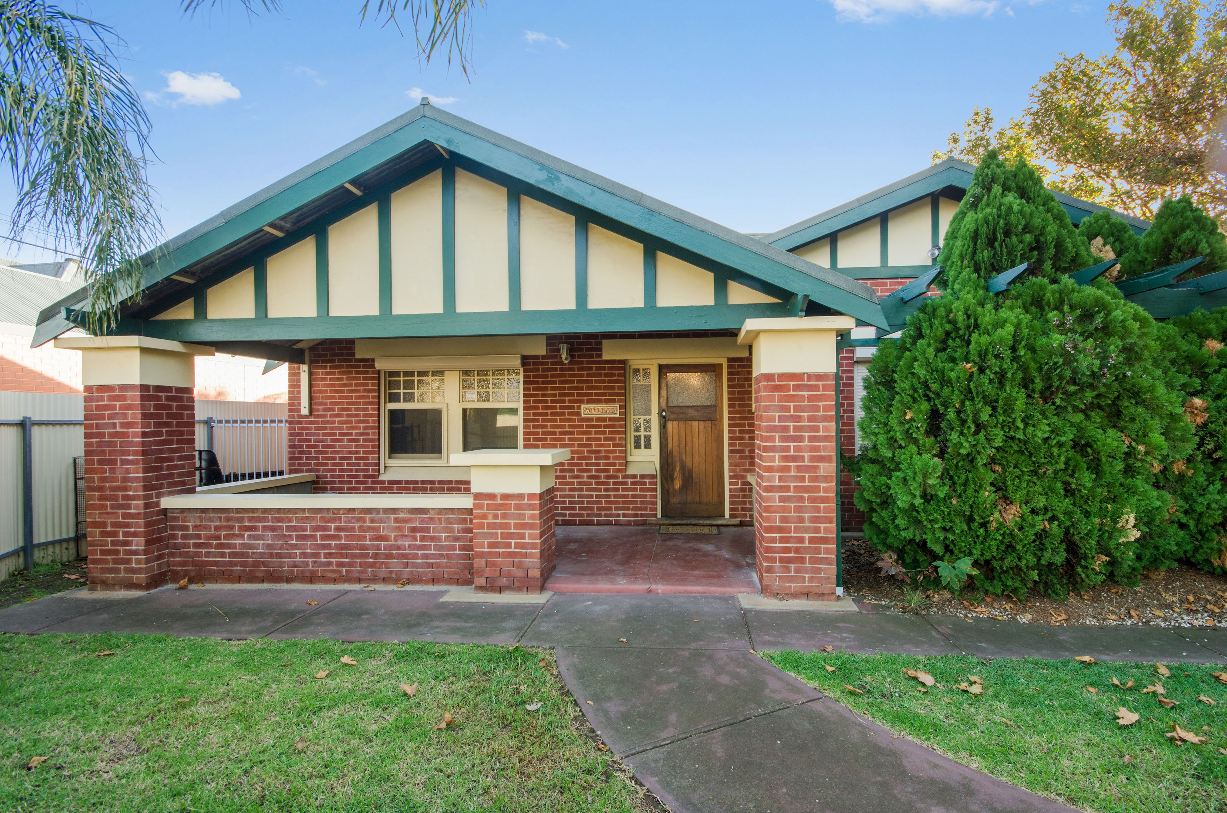 2 Franklin Avenue, Flinders Park SA 5025