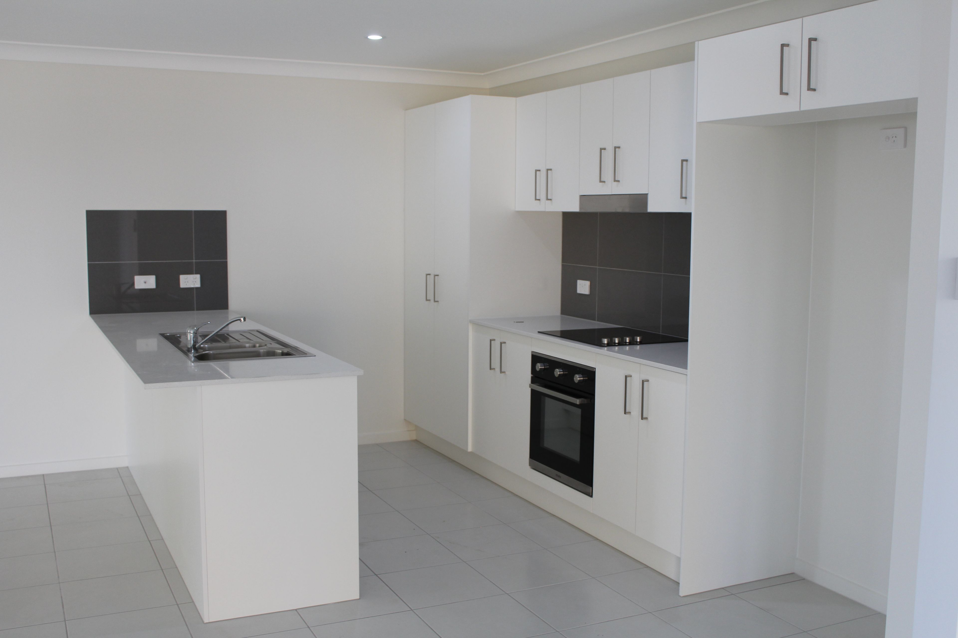 2/23 Laurina Way, Peregian Springs, QLD 4573