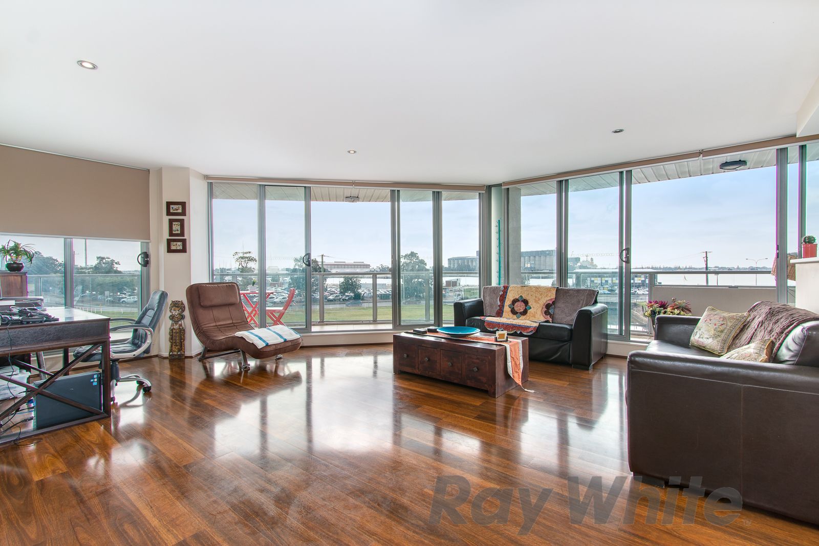 U 401/25 Bellevue Street, Newcastle West, NSW 2302