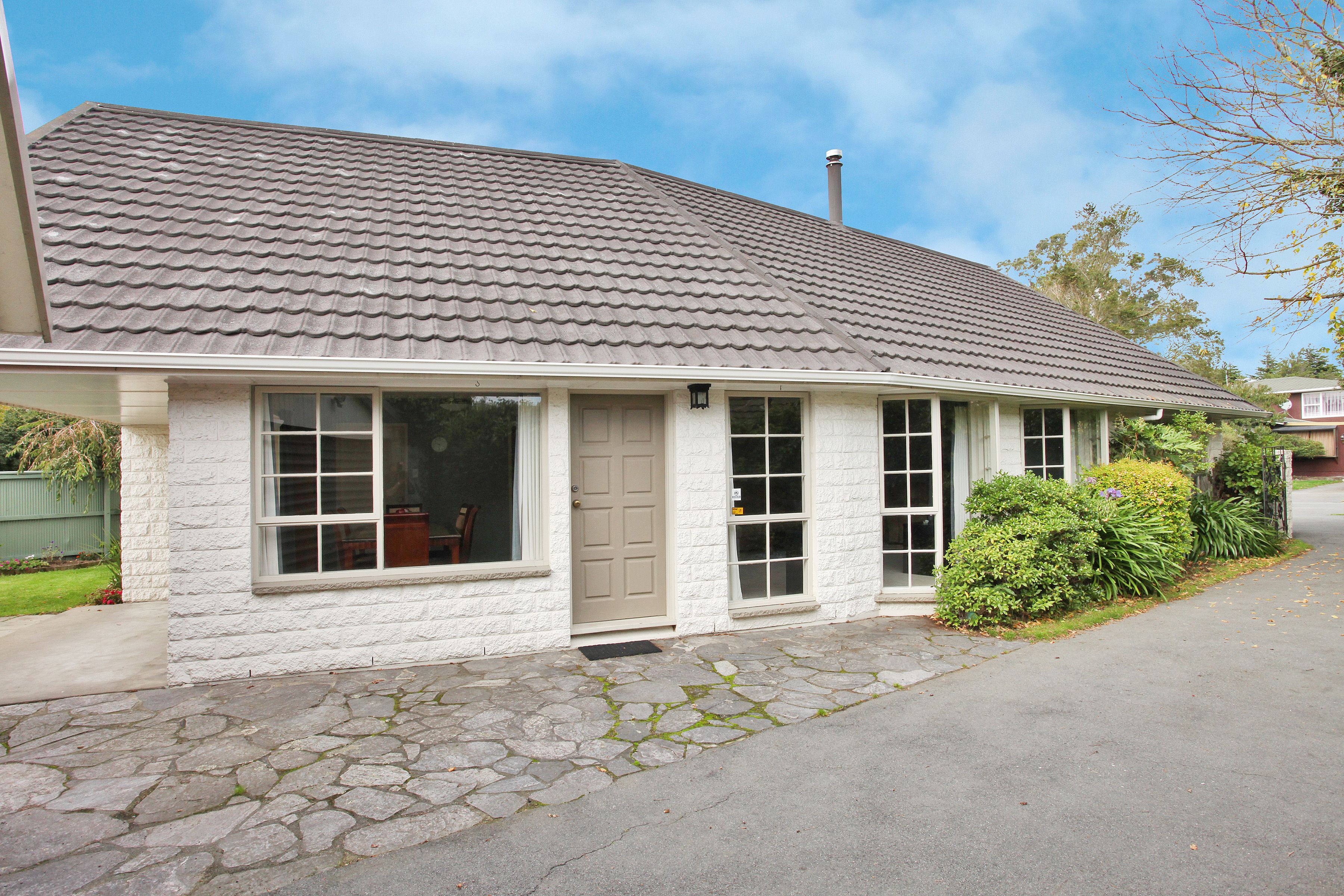 8 Abbotts Place, Avonhead, Christchurch City