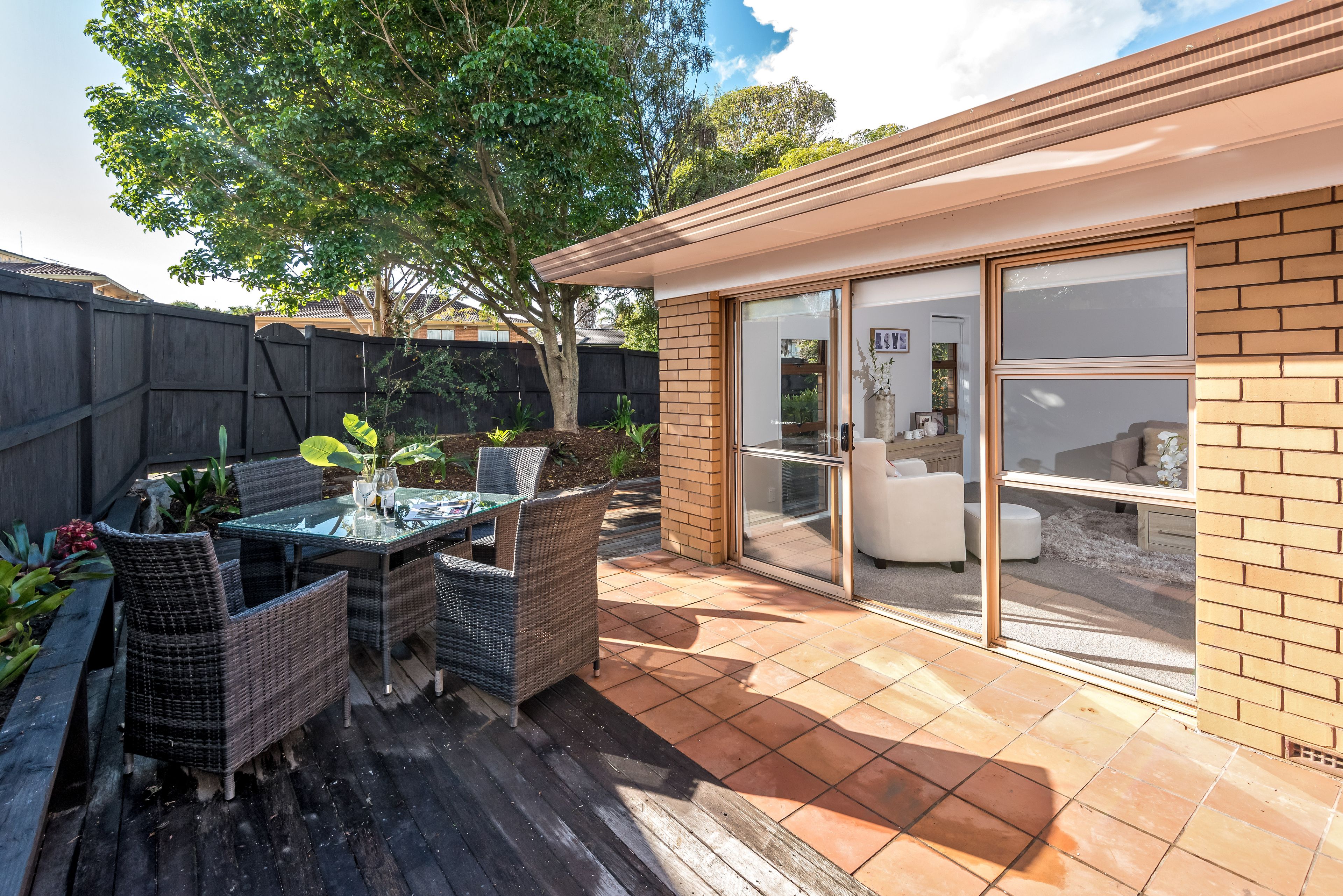 1/77 Prince Regent Drive, Half Moon Bay, Manukau City