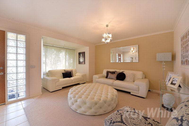 11 Nectar Mews, Knoxfield, VIC 3180