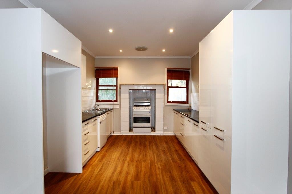 37 Pioneer Road, Grovedale, VIC 3216