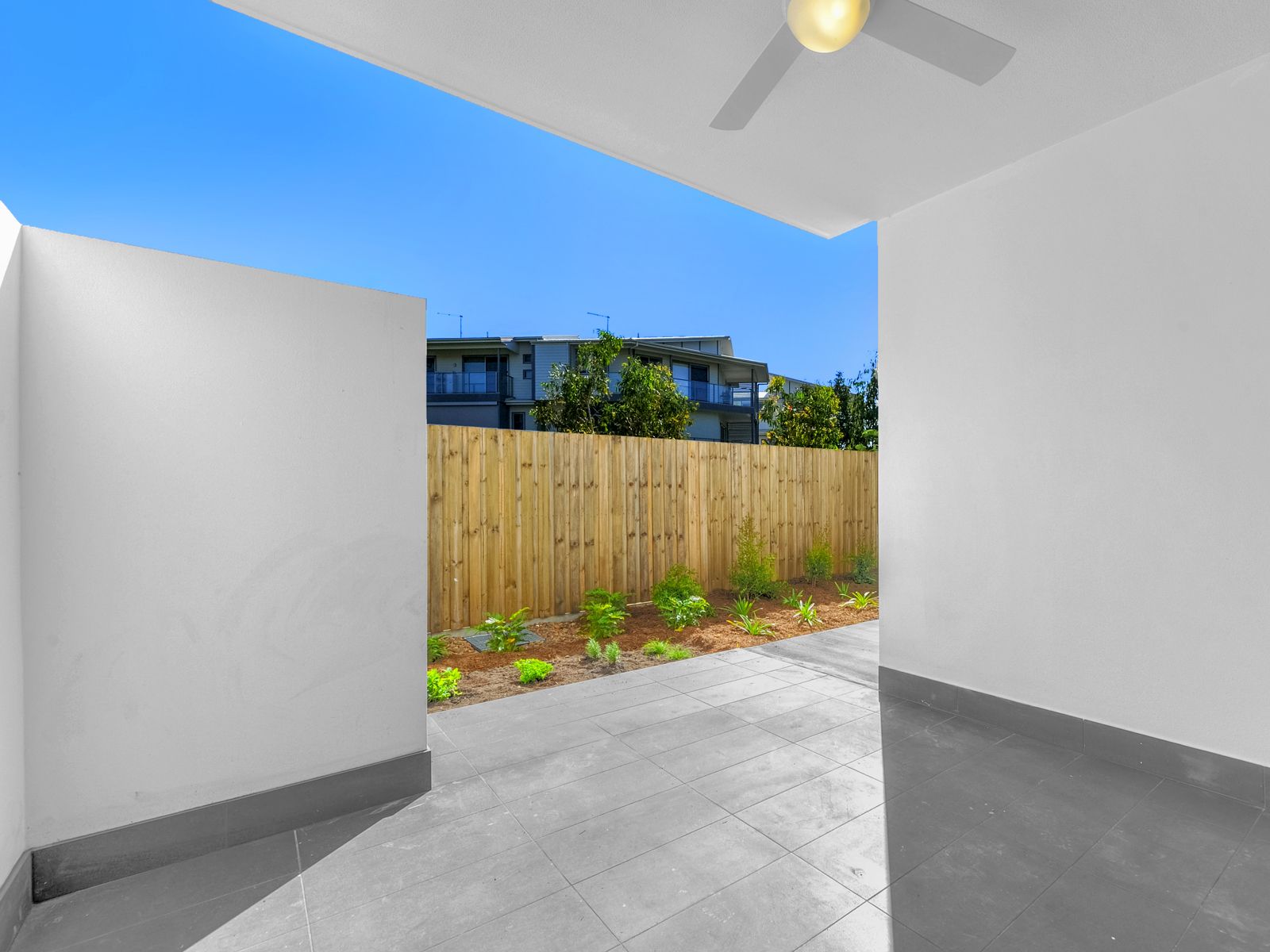 2/642 Nudgee Road, Nundah, QLD 4012