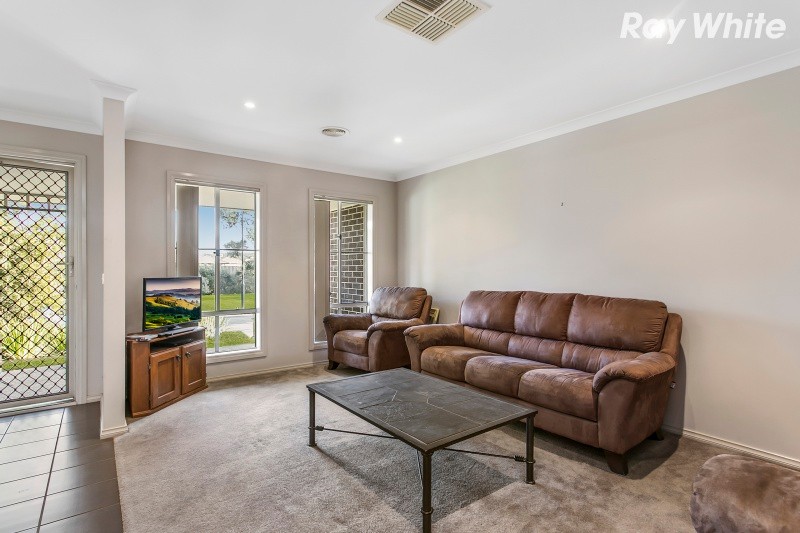 20 Chestnut Chase, Pakenham, VIC 3810