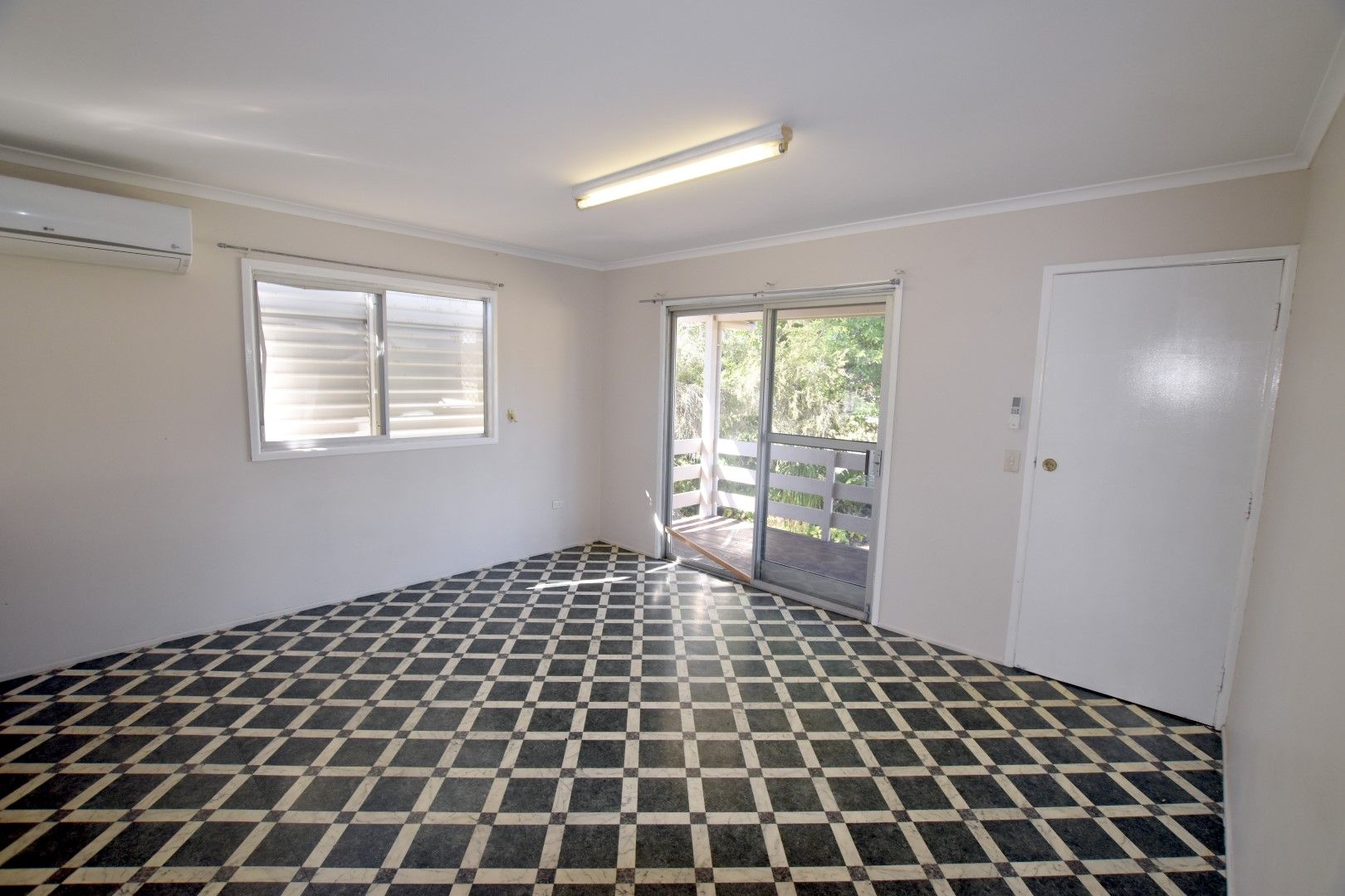 26 Wistari Street, Clinton, QLD 4680