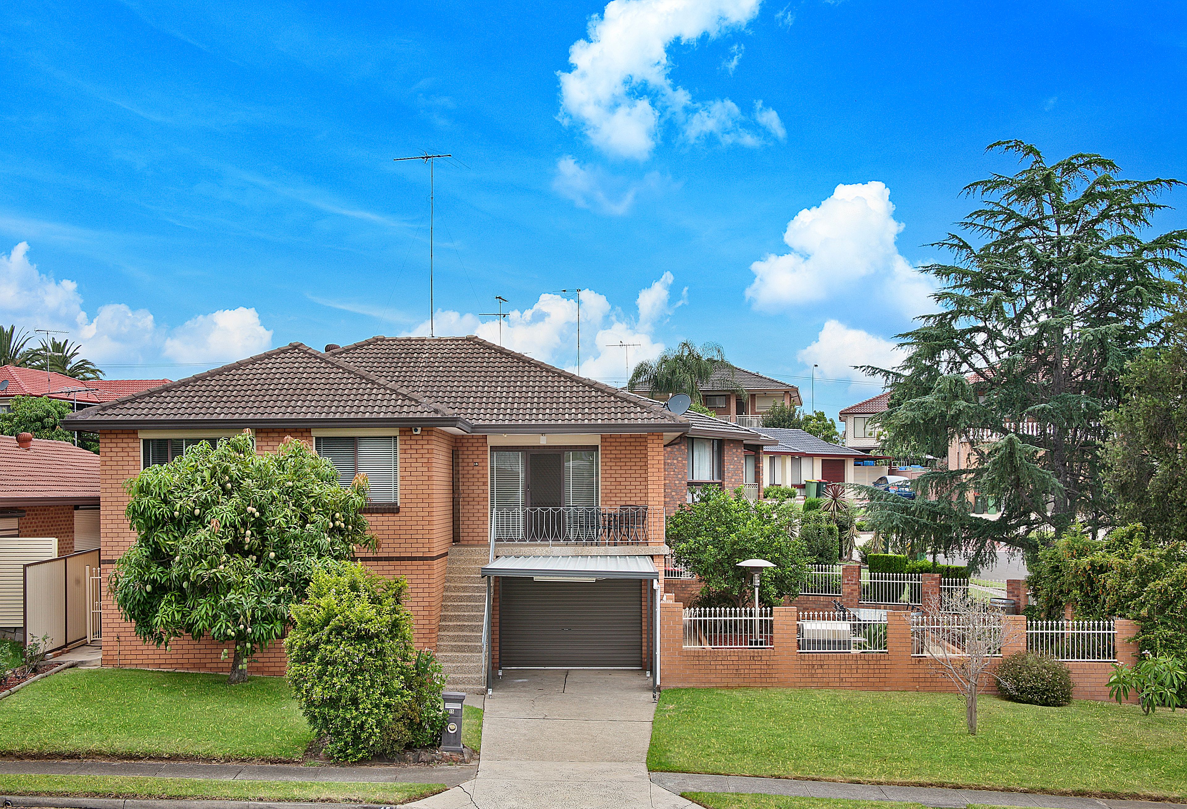 15 Piesley Street, Prairiewood, NSW 2176