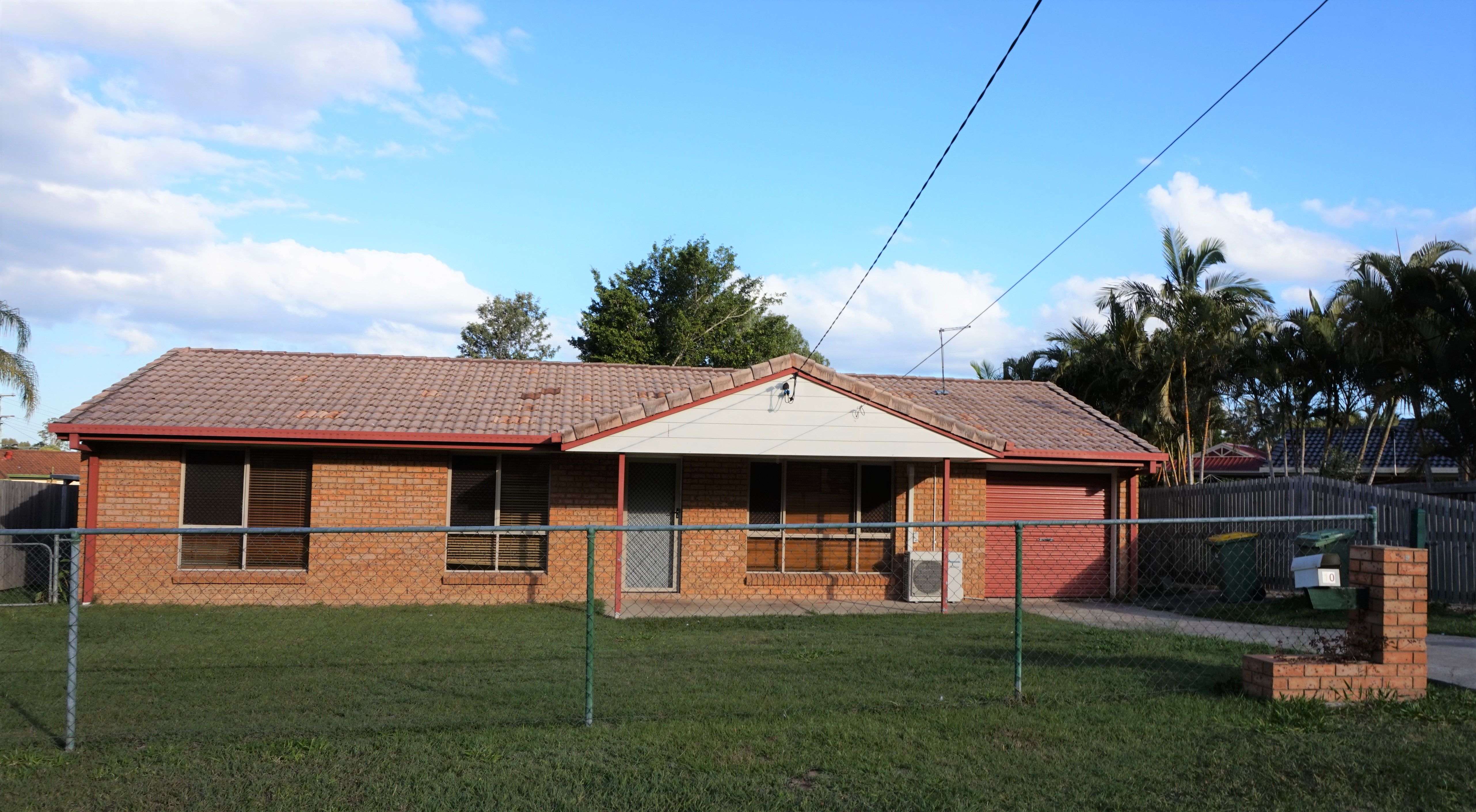 10 Shiraz Court, Kingston, QLD 4114