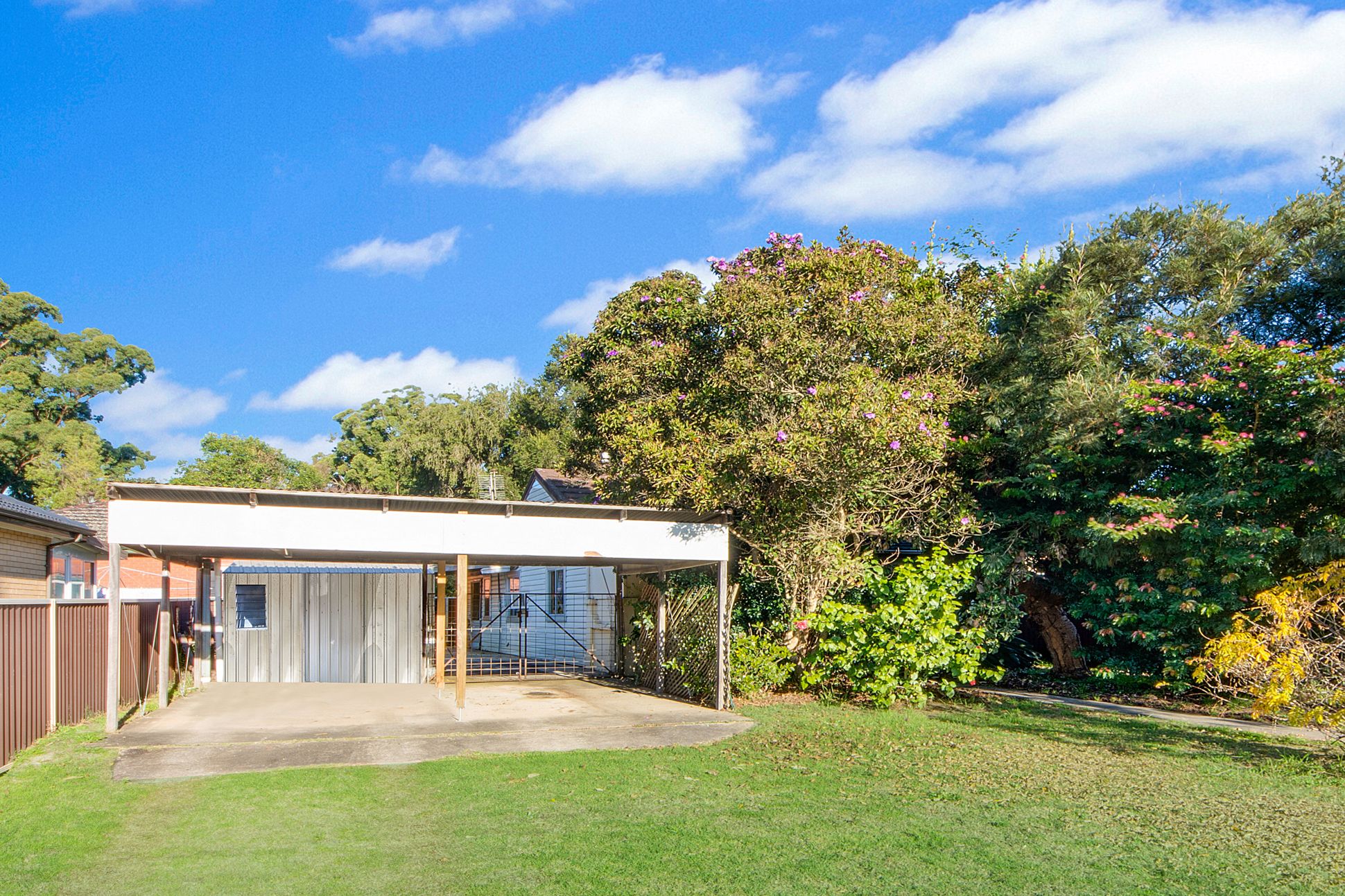 Elderslie, NSW 2570