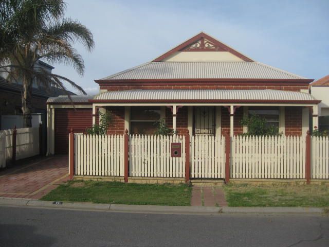 13 Hamilton Street, Mawson Lakes, SA 5095